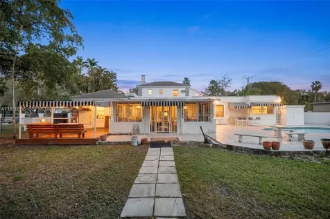 520 Morningside Drive Miami Springs FL 33166