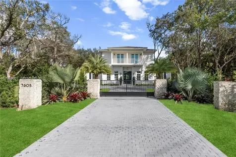 7605 SW 71st Avenue Miami FL 33143