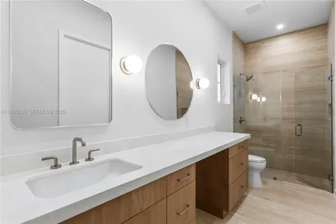 7605 SW 71st Avenue Miami FL 33143