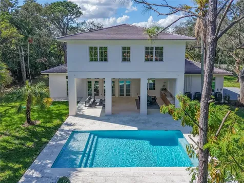 7605 SW 71st Avenue Miami FL 33143