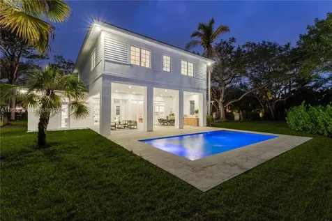 7605 SW 71st Avenue Miami FL 33143