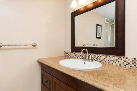 301 NE 14th Avenue Hallandale Beach FL 33009