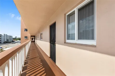 301 NE 14th Avenue Hallandale Beach FL 33009