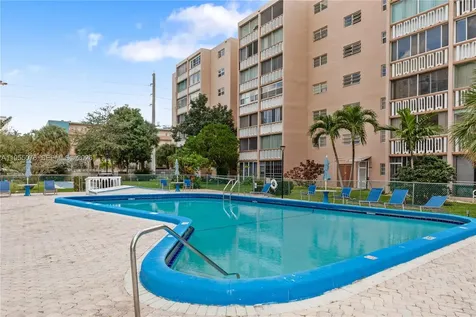 301 NE 14th Avenue Hallandale Beach FL 33009
