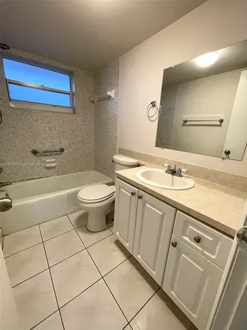 4191 NW 41st Street Lauderdale Lakes FL 33319