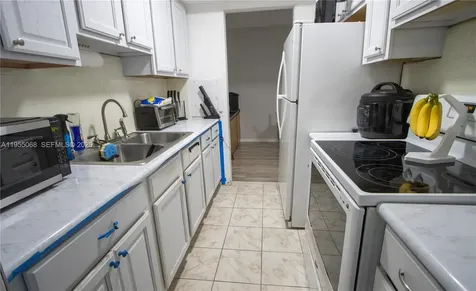 20490 NW 7th Avenue Miami Gardens FL 33169