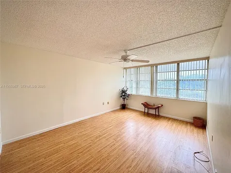 1100 Saint Charles Place Pembroke Pines FL 33026