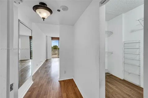 20281 E Country Club Drive Aventura FL 33180