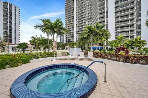 20281 E Country Club Drive Aventura FL 33180