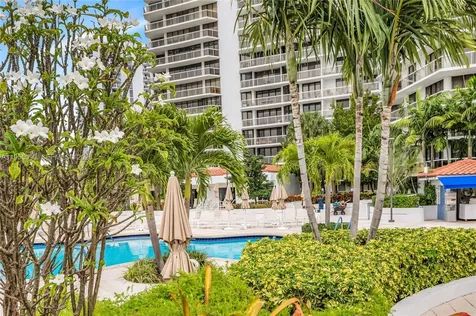20281 E Country Club Drive Aventura FL 33180