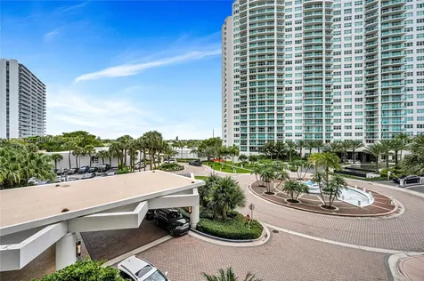 20281 E Country Club Drive Aventura FL 33180