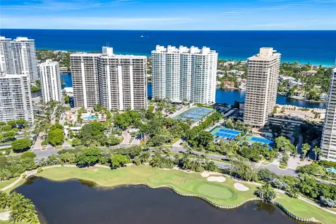 20281 E Country Club Drive Aventura FL 33180