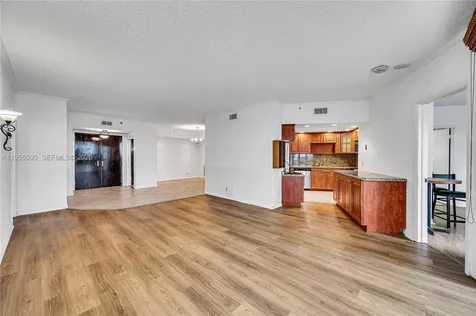 20281 E Country Club Drive Aventura FL 33180