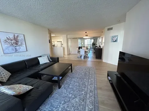 3400 NE 192nd Street Aventura FL 33180