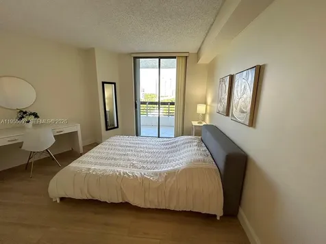 3400 NE 192nd Street Aventura FL 33180