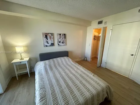 3400 NE 192nd Street Aventura FL 33180