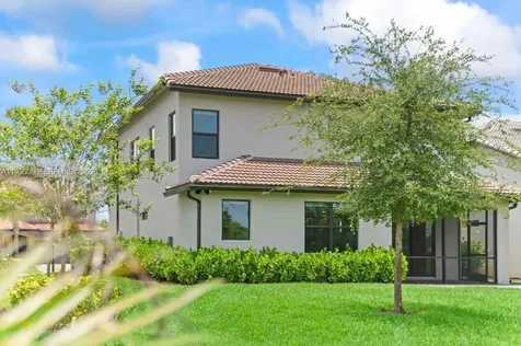 8123 NW 78th Street Tamarac FL 33321