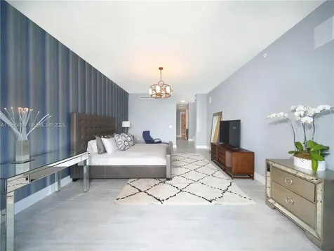 3300 NE 188th Street Aventura FL 33180
