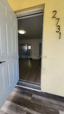 2729 NW 47th Street Miami FL 33142