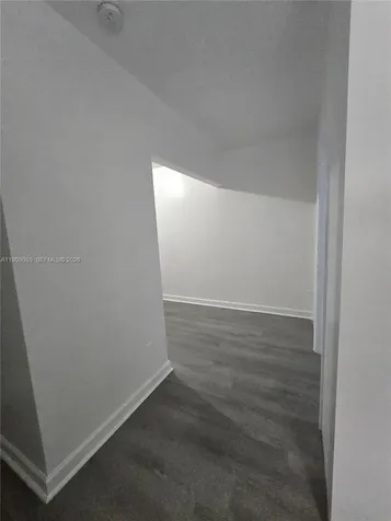 2729 NW 47th Street Miami FL 33142