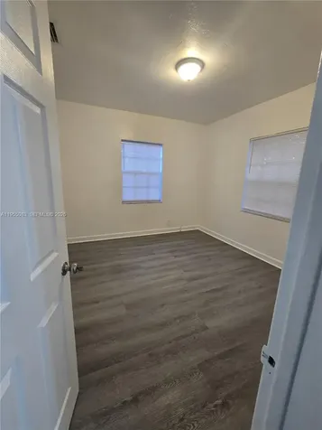 2729 NW 47th Street Miami FL 33142