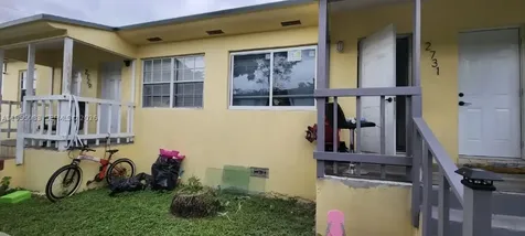 2729 NW 47th Street Miami FL 33142