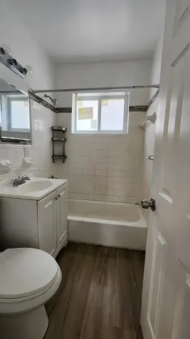 2729 NW 47th Street Miami FL 33142