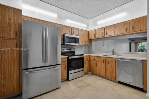 491 Ives Dairy Road Miami FL 33179