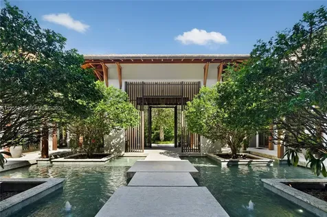 600-620 Arvida Parkway Coral Gables FL 33156