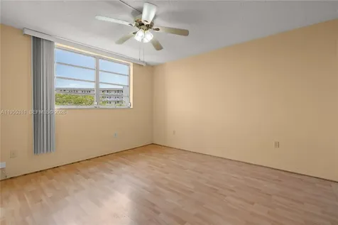 2930 Point East Drive Aventura FL 33160