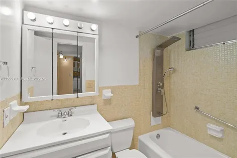 2930 Point East Drive Aventura FL 33160