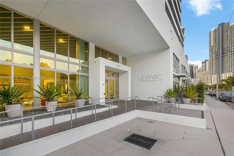 1600 SW 1st Avenue Miami FL 33129