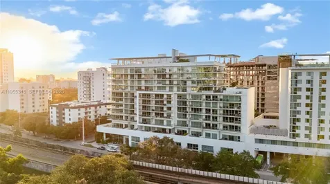 1600 SW 1st Avenue Miami FL 33129