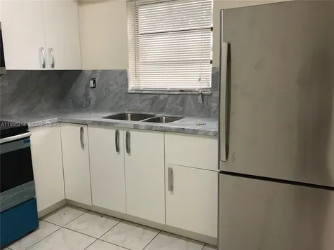 2450 NE 188 Street Miami FL 33180