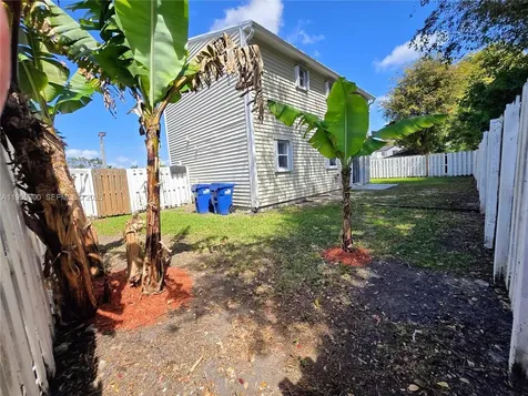 854 SW 8th Place Florida City FL 33034