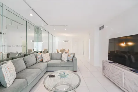 1985 S Ocean Drive Hallandale Beach FL 33009