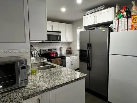 14165 SW 87th Street Miami FL 33183