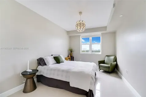 19900 E Country Club Drive Aventura FL 33180