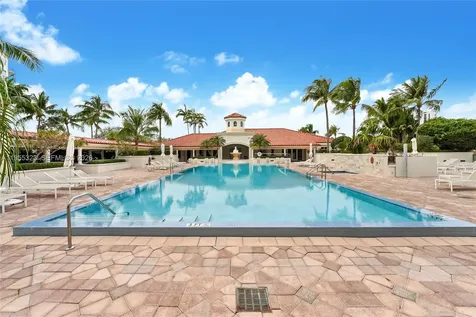 19900 E Country Club Drive Aventura FL 33180