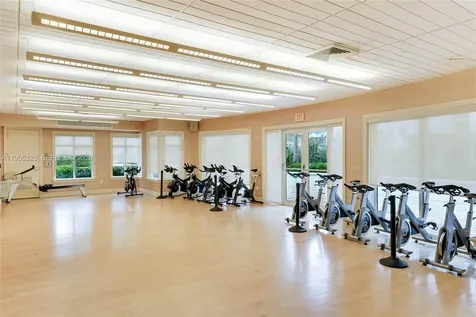 19900 E Country Club Drive Aventura FL 33180