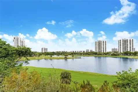 19900 E Country Club Drive Aventura FL 33180