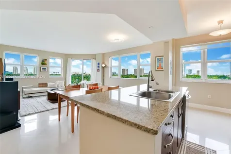 19900 E Country Club Drive Aventura FL 33180