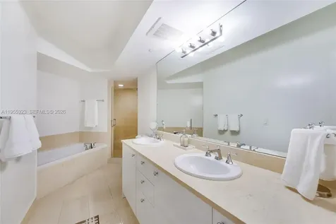 19900 E Country Club Drive Aventura FL 33180