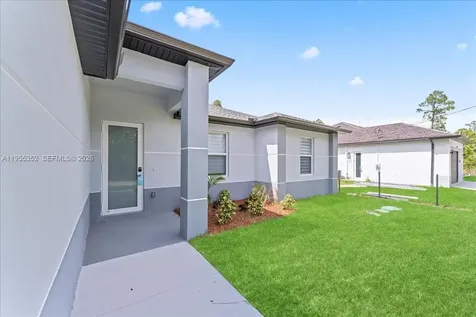 726 Giorgio Avenue S Lehigh Acres FL 33974