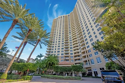 19501 W Country Club Drive Aventura FL 33180
