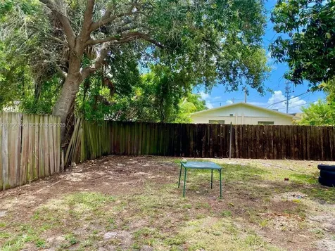 5411 NW 6th Avenue Miami FL 33127