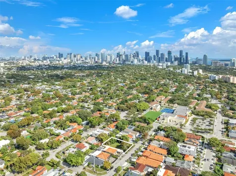 1507 SW 19th Terrace Miami FL 33145