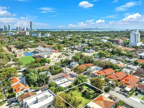 1507 SW 19th Terrace Miami FL 33145