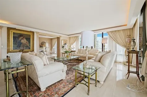 10155 Collins Avenue Bal Harbour FL 33154