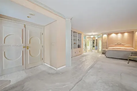10155 Collins Avenue Bal Harbour FL 33154